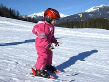 Children skiing course in the family skiing area Weissensee